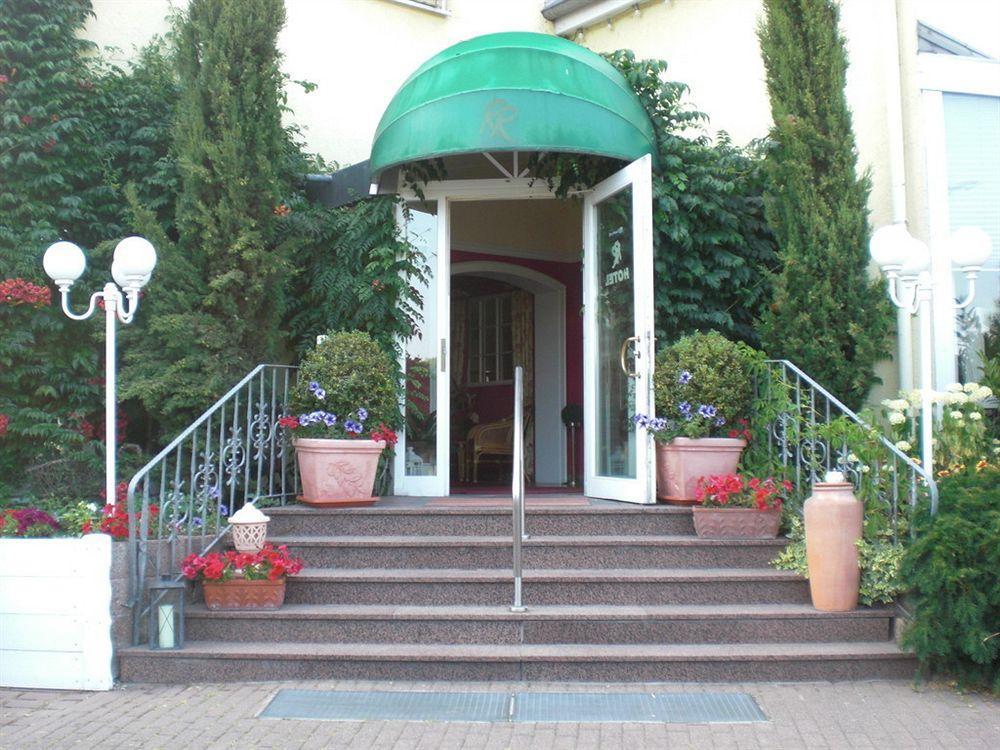 Hotel Bauschheimer Hof Rüsselsheim Esterno foto